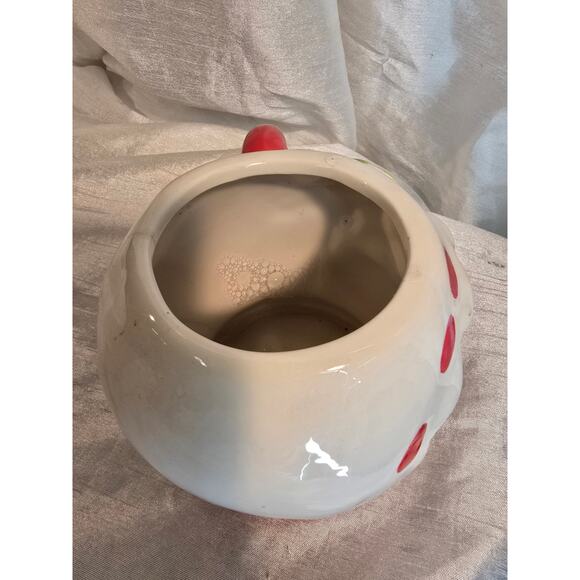 Fine Ceramic Christmas Holidays Mrs. Santa Claus Mug 20 oz. - Picture 7 of 8